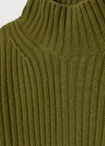 Оливковий (хакі) демісезонний светр H&M