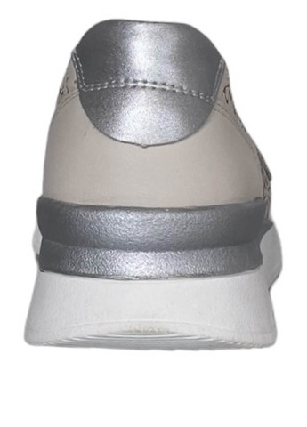 Бежевые мокасины Meego с перфорацией, с тиснением