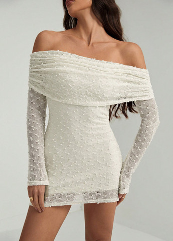 Кремовое коктейльное, кэжуал платье с открытыми плечами SHEIN однотонное