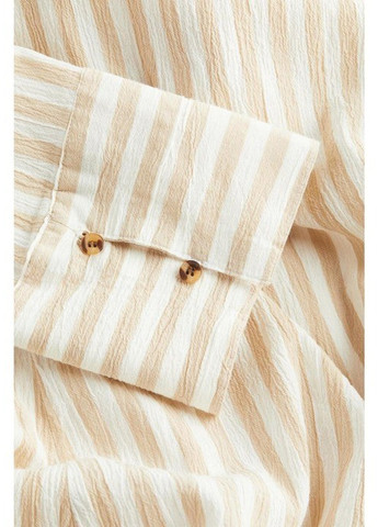 Світло-бежева кежуал сукня на запах H&M в смужку