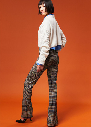 Комбинированные кэжуал демисезонные классические, клеш брюки H&M