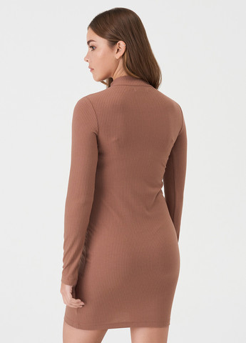 Світло-коричнева кежуал сукня сукня-водолазка Sinsay однотонна