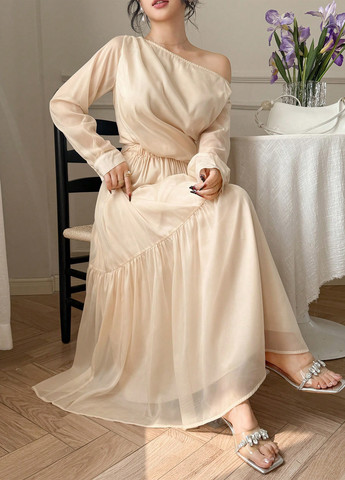 Кремовий демісезонний костюм (блуза, спідниця) SHEIN