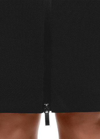 Черная офисная однотонная юбка Oodji карандаш