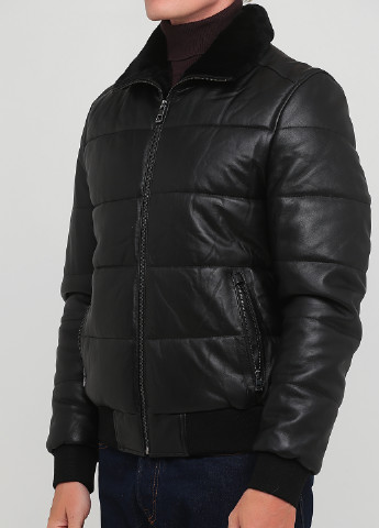 Черная зимняя куртка кожаная Undo
