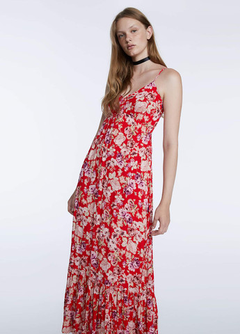 Червона кежуал сукня Stradivarius з квітковим принтом