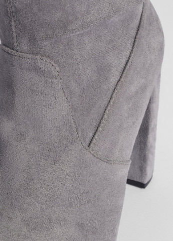 Серые осенние ботфорты Boohoo завязки