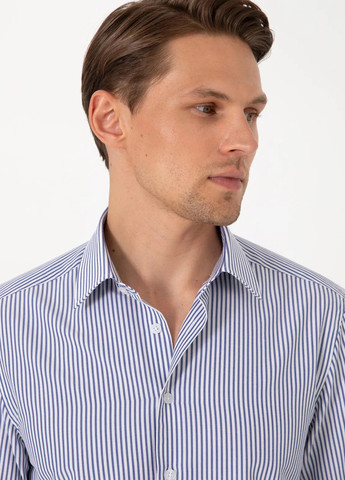 Синяя кэжуал рубашка в полоску Pierre Cardin