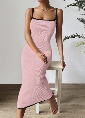 Светло-розовое кэжуал платье силуэтная SHEIN однотонное