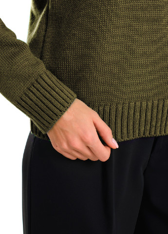 Оливковый (хаки) зимний классический женский свитер SVTR