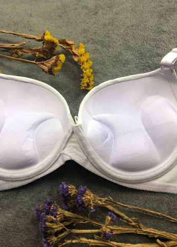 Білий бюстгальтер білий зефір гладкий 3d тройной пуш ап супер 75bc 80bc 85bc гладкий ліфчик з дуже великим пушап No Brand