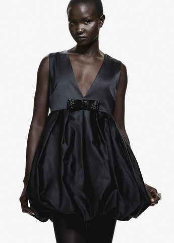 Чорна святковий сукня з спідницею-сонце H&M однотонна