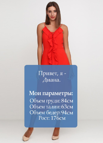 Красное кэжуал платье Retro & icon однотонное