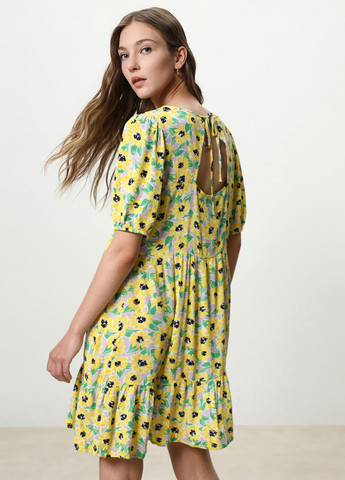 Жовтий кежуал сукня оверсайз Lefties з квітковим принтом