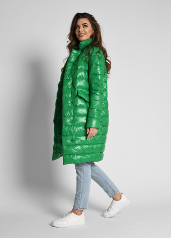Зелена демісезонна трендовая стеганая куртка на запах X-Woyz