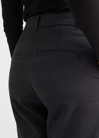 Графитовые кэжуал демисезонные зауженные, укороченные брюки H&M