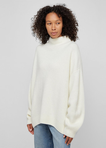 Белый зимний свитер PRPY