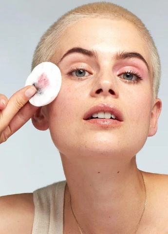 ОЧИЩАЮЧА ВОДА MICELLAR ROSE ДЛЯ ТЬМЯНОЇ ШК Garnier (256243620)