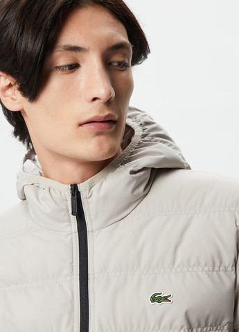 Светло-серая демисезонная куртка Lacoste