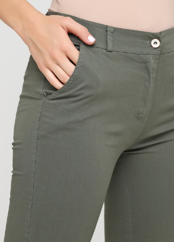 Хаки кэжуал демисезонные зауженные брюки Made in Italy