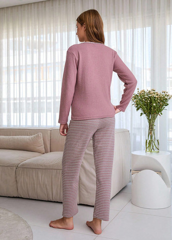 Розовая всесезон пижама (лонгслив, брюки) лонгслив + брюки SHEIN