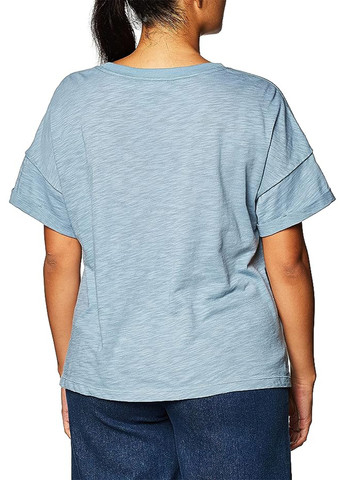 Голубая летняя футболка Calvin Klein