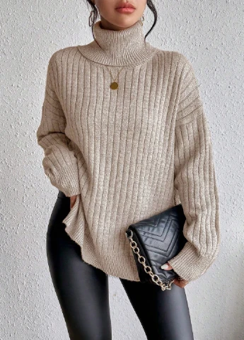 Оливковий (хакі) зимовий светр SHEIN