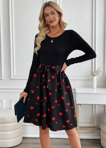 Черное кэжуал платье клеш SHEIN сердечки