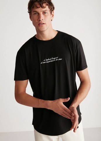 Чорна футболка Grimelange