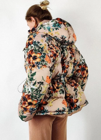 Пудровая зимняя куртка PrettyLittleThing