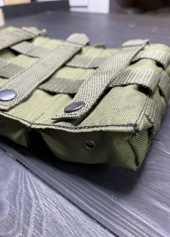Підсумок для магазинів потрійний Хакі Maybel (253636784)