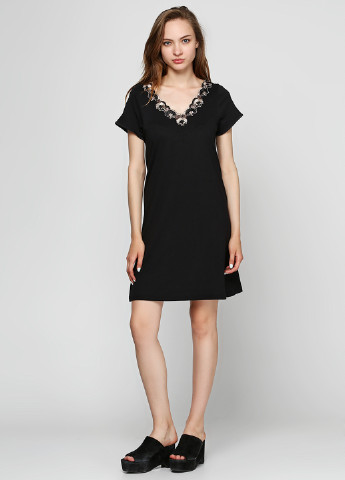 Черное кэжуал платье а-силуэт Marks & Spencer однотонное