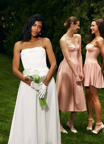 Молочное праздничный платье на одно плечо Gepur однотонное