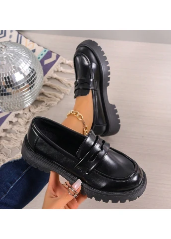 SHEIN Туфлі чорний з поліуретан, штучна шкіра, китай — всесезон (325828476)