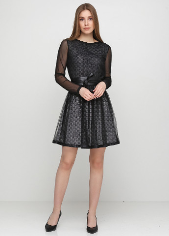 Черное коктейльное платье Leliss с геометрическим узором