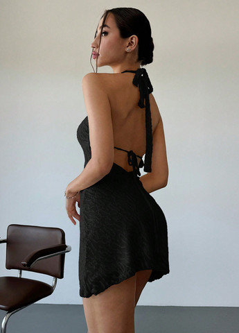 Чорна кежуал сукня з відкритою спиною SHEIN однотонна