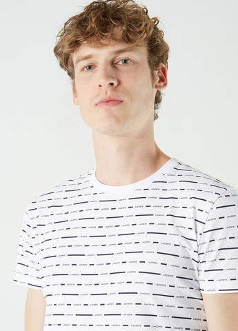Белая футболка Lacoste