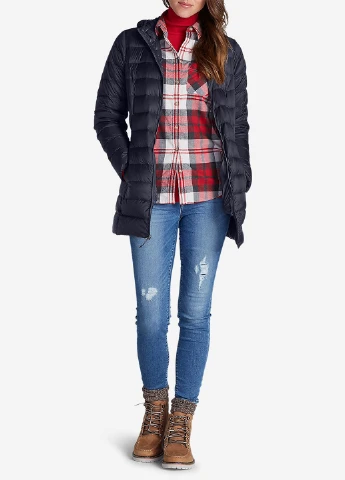 Темно-синяя зимняя куртка Eddie Bauer