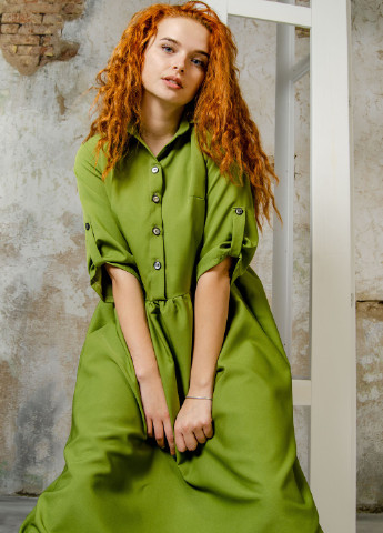 Зеленое деловое платье-рубашка с костюмной ткани оверсайз, рубашка, клеш INNOE однотонное