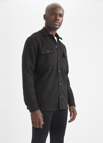 Черная кэжуал рубашка однотонная DeFacto