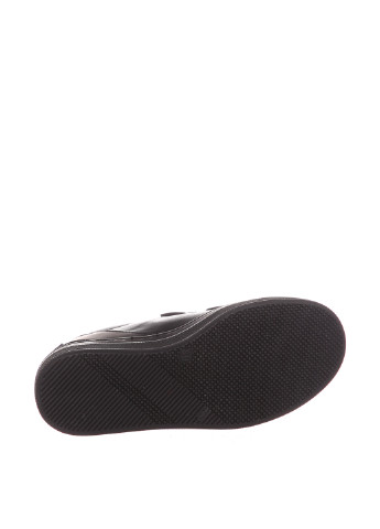 Черные демисезонные кроссовки Cesare Paciotti