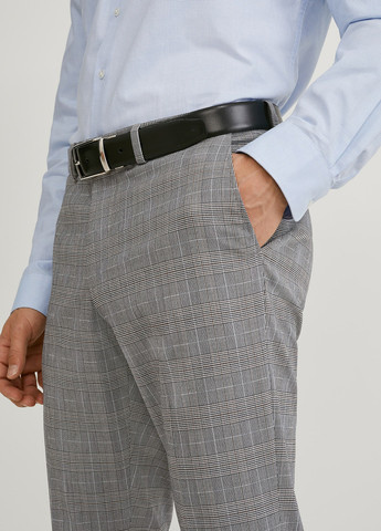 Серые кэжуал демисезонные классические брюки C&A