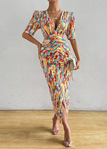 Комбінована кежуал сукня силуетна SHEIN з абстрактним візерунком