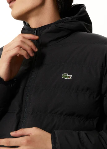 Чорна демісезонна куртка Lacoste