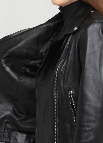Черная демисезонная куртка кожаная Viaveneto