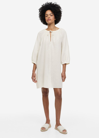 Белое кэжуал платье оверсайз H&M однотонное