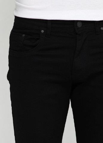 Черные демисезонные прямые джинсы Revolt