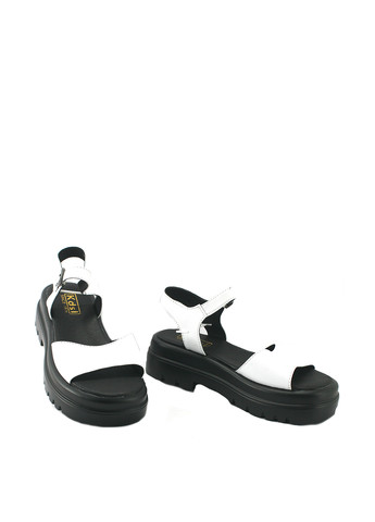 Белые босоножки KDSL с ремешком