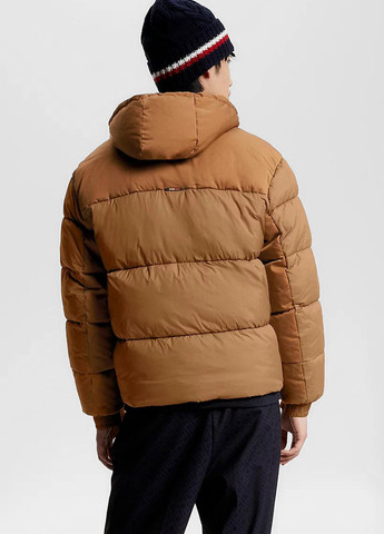Коричневая зимняя куртка Tommy Hilfiger