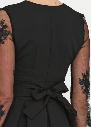 Черное коктейльное платье Le'Katrin family однотонное